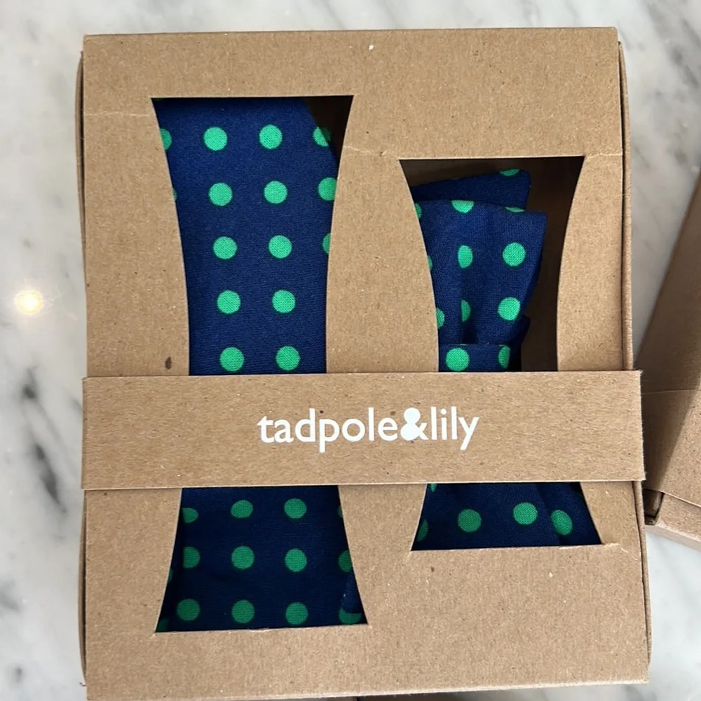 New Tadpole and Lily Father and Son Matching Bow tie Sets